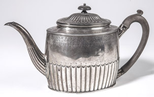 London 1832 Sterling Teapot