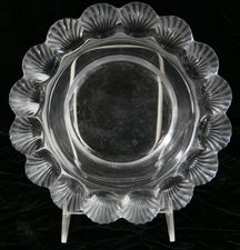 LALIQUE BOWL WITH SHELLS
