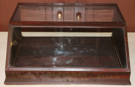 COUNTRY STORE SILK CABINET