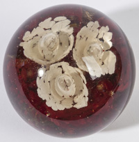 LARGE FLORAL GLASS PAPERWEIGHT