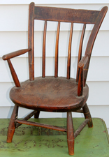 CHILD SIZE WINDSOR CHAIR