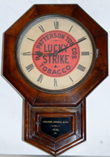 LUCKY STRIKE CLOCK