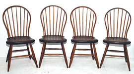 Set of 4 Bow Back Windsor Chairs