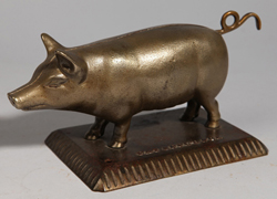 Figural Pig Cigar Cutter